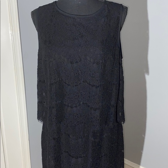 Ann Klein Lace Sleeveless Dress - Picture 2 of 7